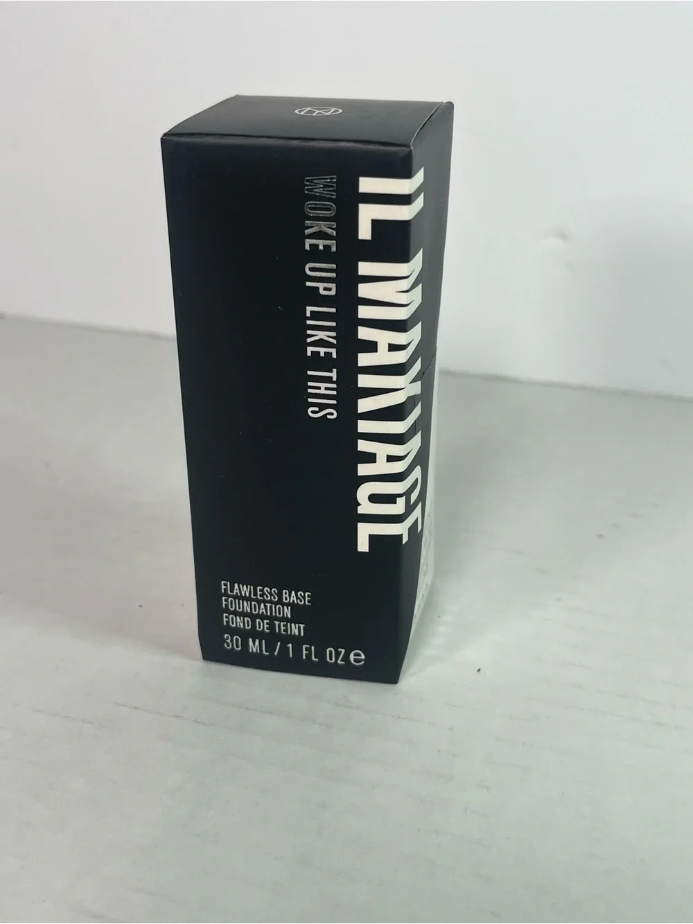IL MAKIAGE Flawless Base Foundation BNIB - Woke Up Like This 105